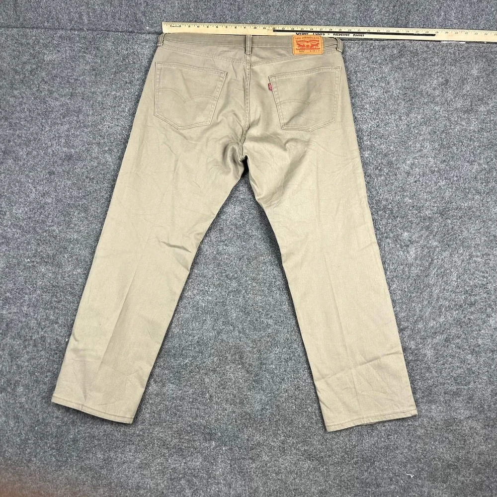 Levis 505‎ Jeans Mens Size 36x30 Beige Straight Fit Classic Casual Denim Pants